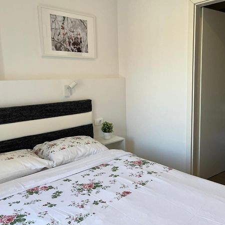 Meldolla Apartment Загреб Екстериор снимка