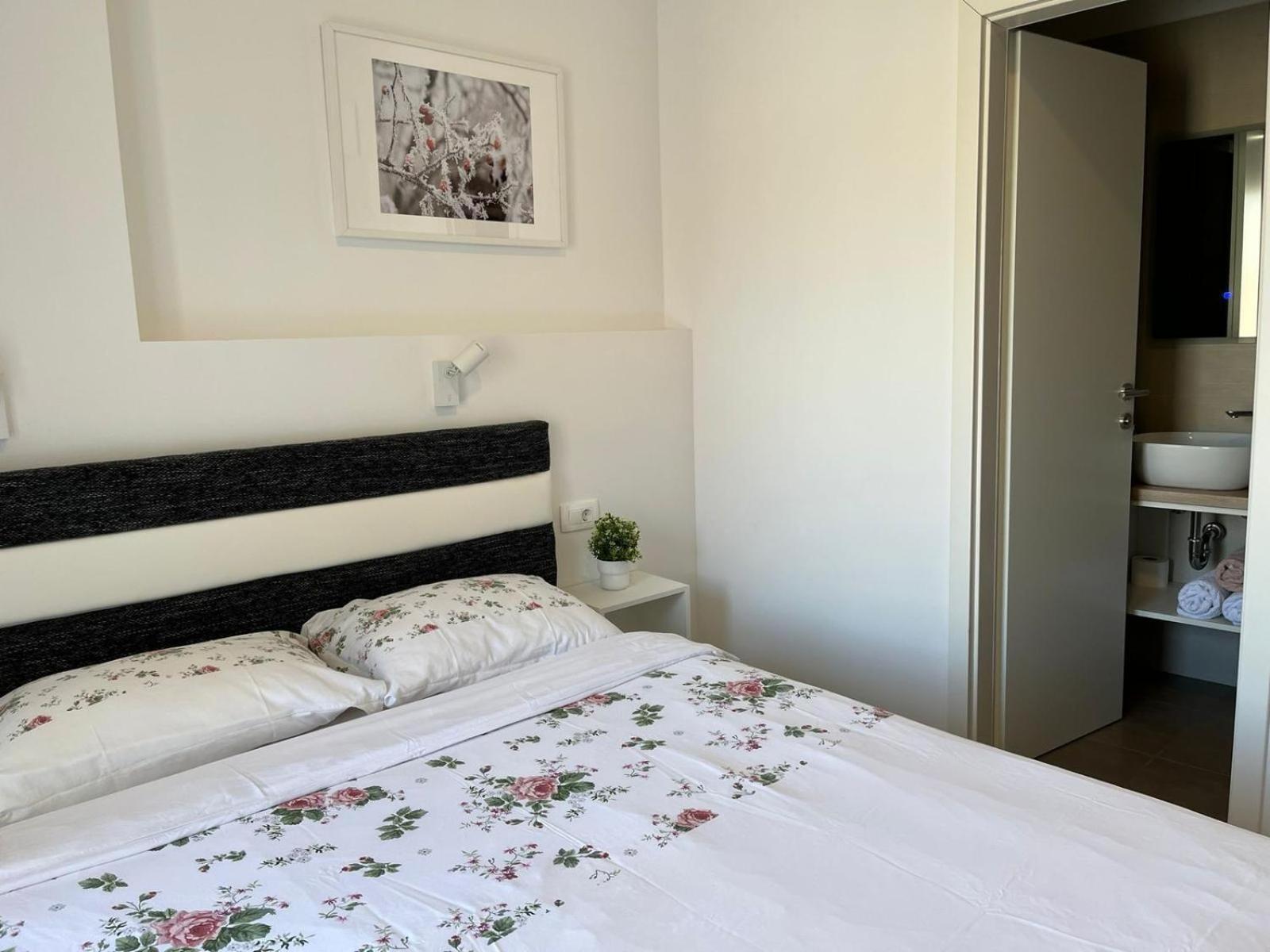 Meldolla Apartment Загреб Екстериор снимка